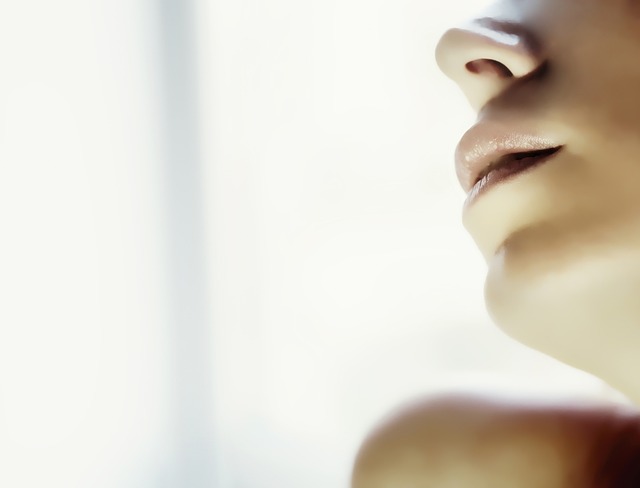 lip-close-uptreatment-demo-640x480-61168518.jpeg