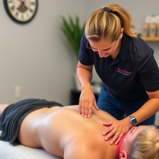 chiropractic-care-640x480-34220225.jpeg