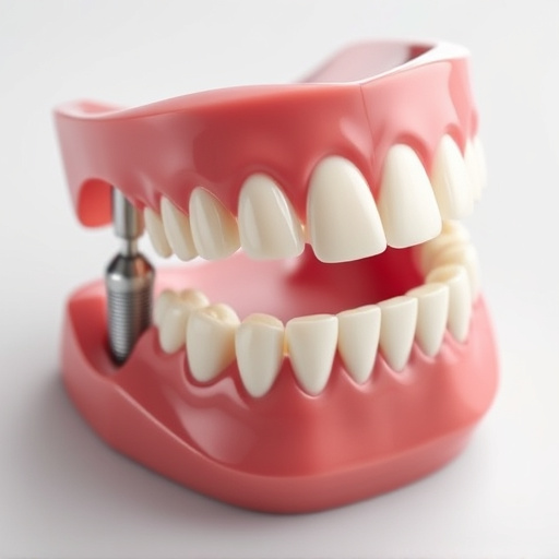 implant-dentures-640x480-72086093.jpeg