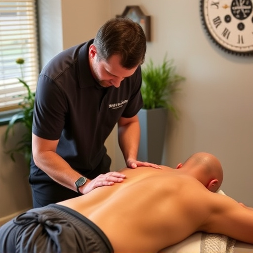 chiropractic-care-640x480-97532106.jpeg