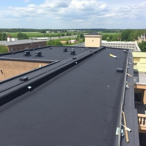 commercial-roofing-640x480-2321400.jpeg
