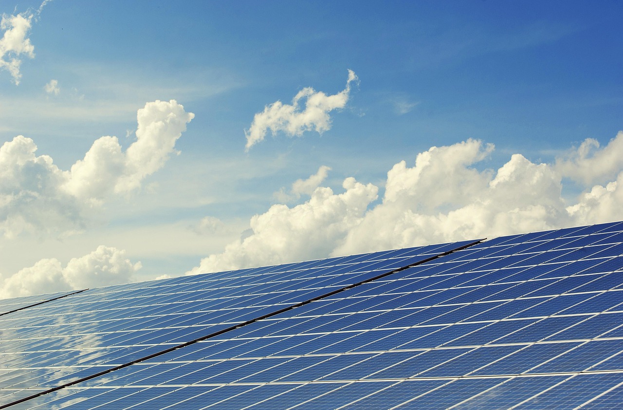 illuminating-off-grid-infrastructure-des-640x480-zw13kw
