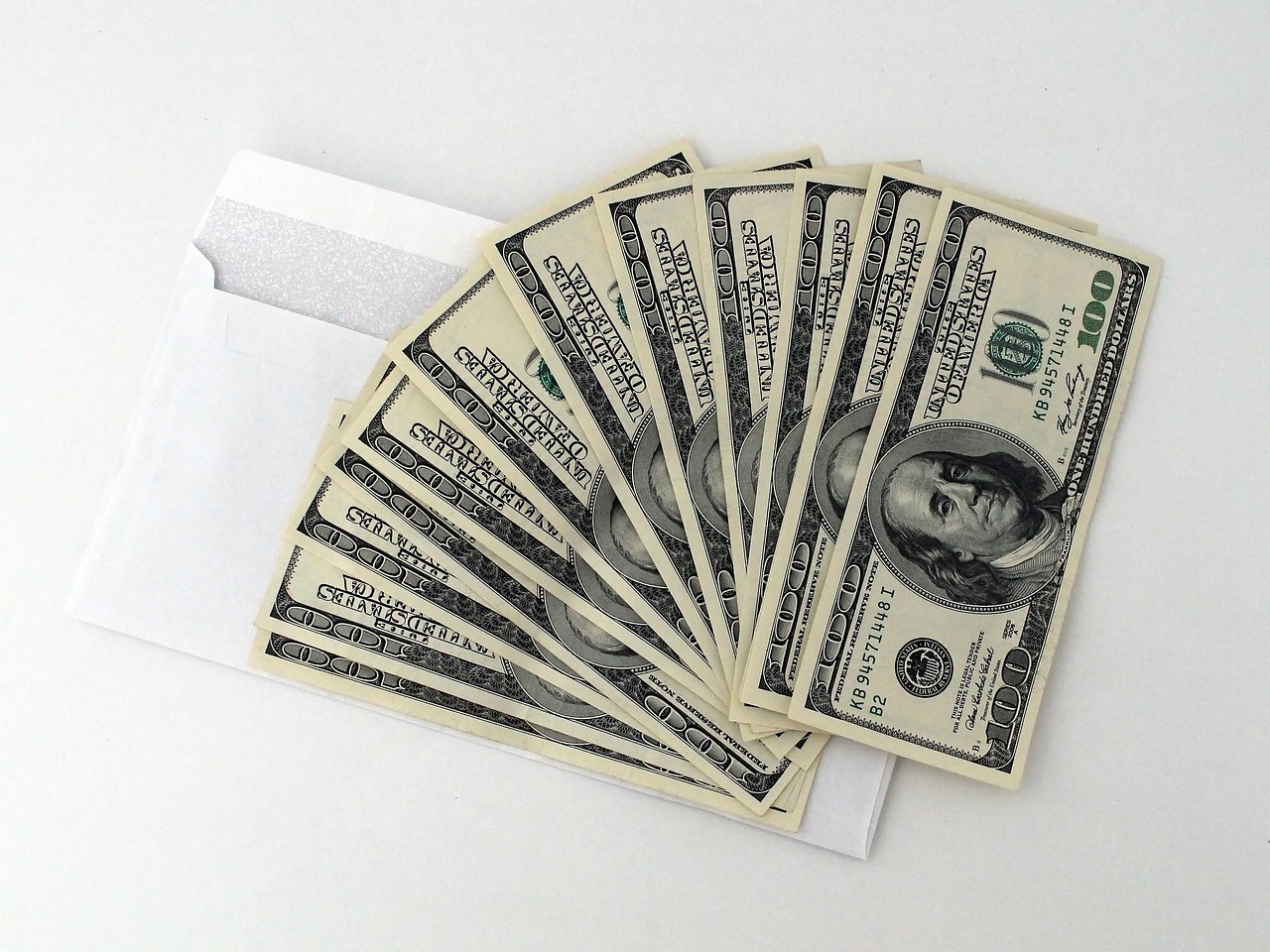 Unlock Funds: Comprehensive Guide to Car Title Loans